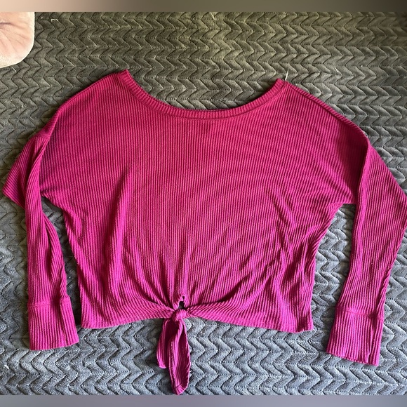 Abercrombie and fitch | front tie ribbed long sleeve - Picture 2 of 5